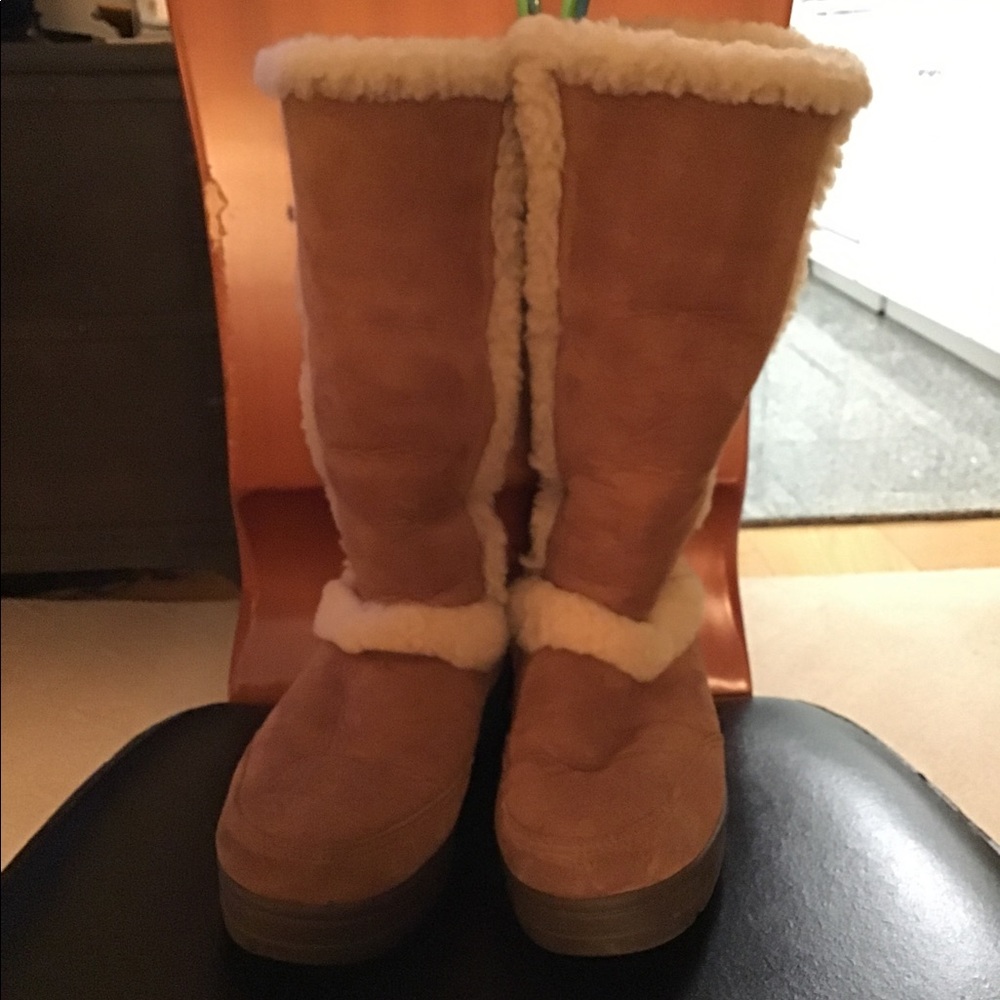 Ugg classic tall boot